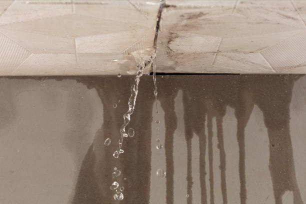 Professional Burst Pipe Cleanup technician working in Matlock, IA
